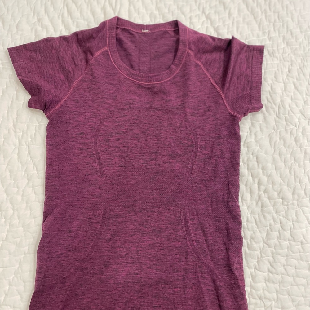 Lululemon swiftly tech short sleeve shirt size 6